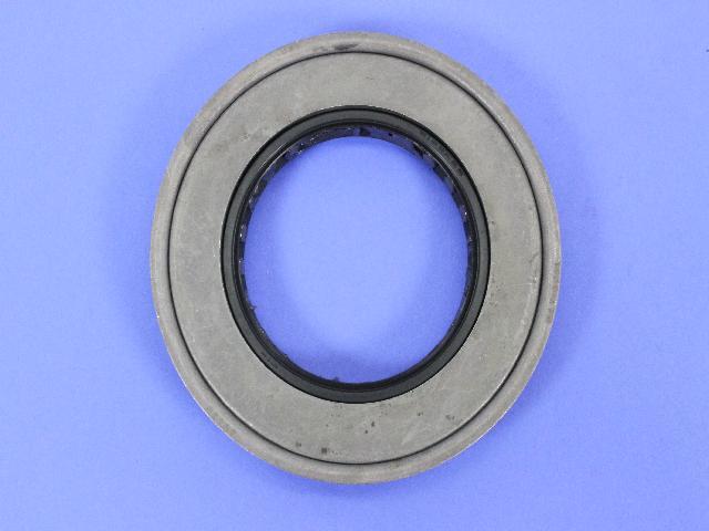 Dodge Ram 2500 Seal. Drive pinion. With flange - 05073944AA | Myrtle 2006 Dodge Ram 2500 Rear Pinion Seal Replacement